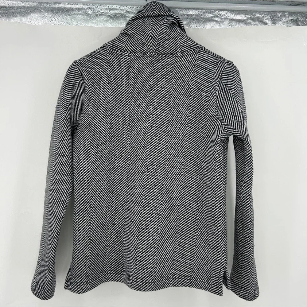 J. Crew Women's Long sleeve funnelneck Herringbone pullover‎ S